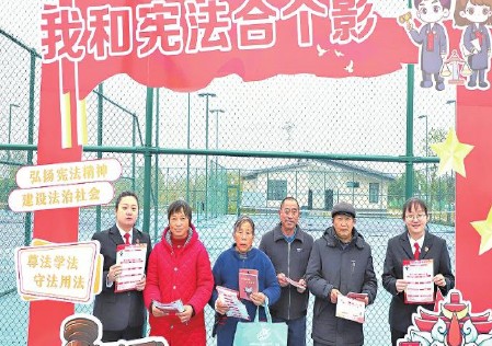 秉莲之风骨 展司法担当——遂宁市安居区人民法院“莲心”诉讼服务先锋队工作纪实 